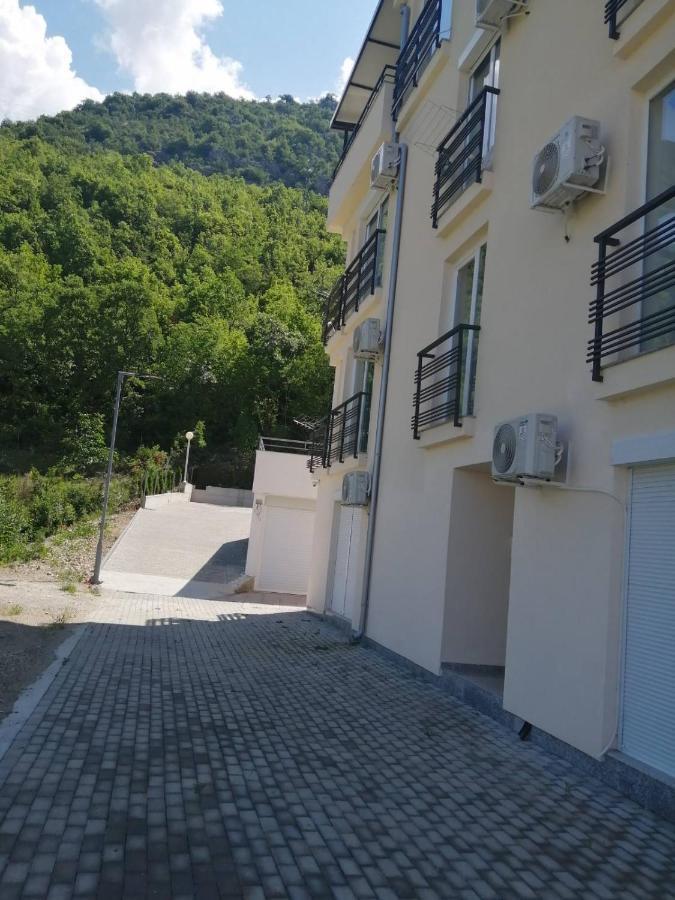 Apartments Lakeside Elesec Ohrid Exterior foto